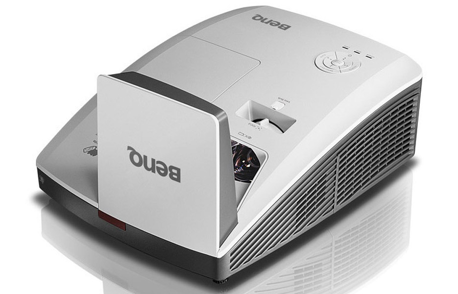 Projektor_za_kratke_razdalje_BenQ_MH856UST_DLP_0 Projektor_za_kratke_razdalje_BenQ_MH856UST_DLP_0