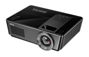 Večnamenski_projektor_BenQ_MH740_DLP_0