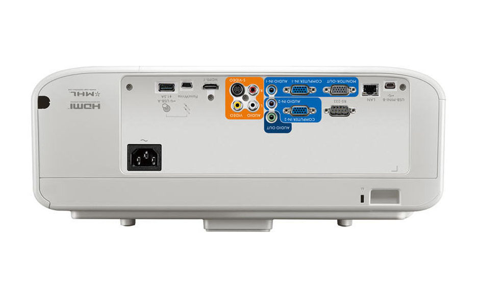 Projektor_za_kratke_razdalje_BenQ_MX882UST_+_BenQ_PW20U_DLP_5