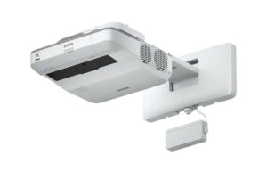 Projektor_za_kratke_razdalje_Epson_EB-696Ui_LCD_0
